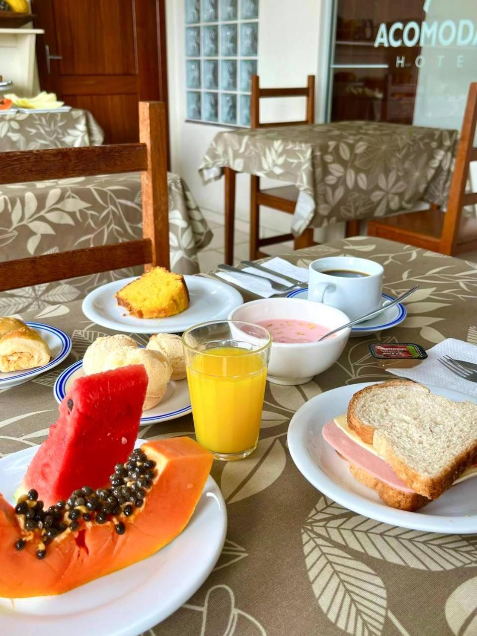 Acomodare Hotel- Sob Nova Direcao Тубаран Экстерьер фото