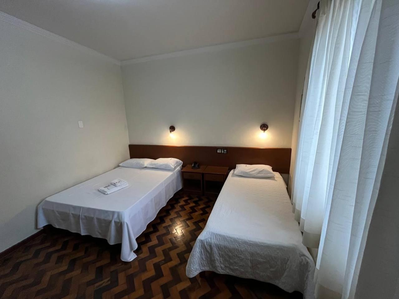 Acomodare Hotel- Sob Nova Direcao Тубаран Экстерьер фото