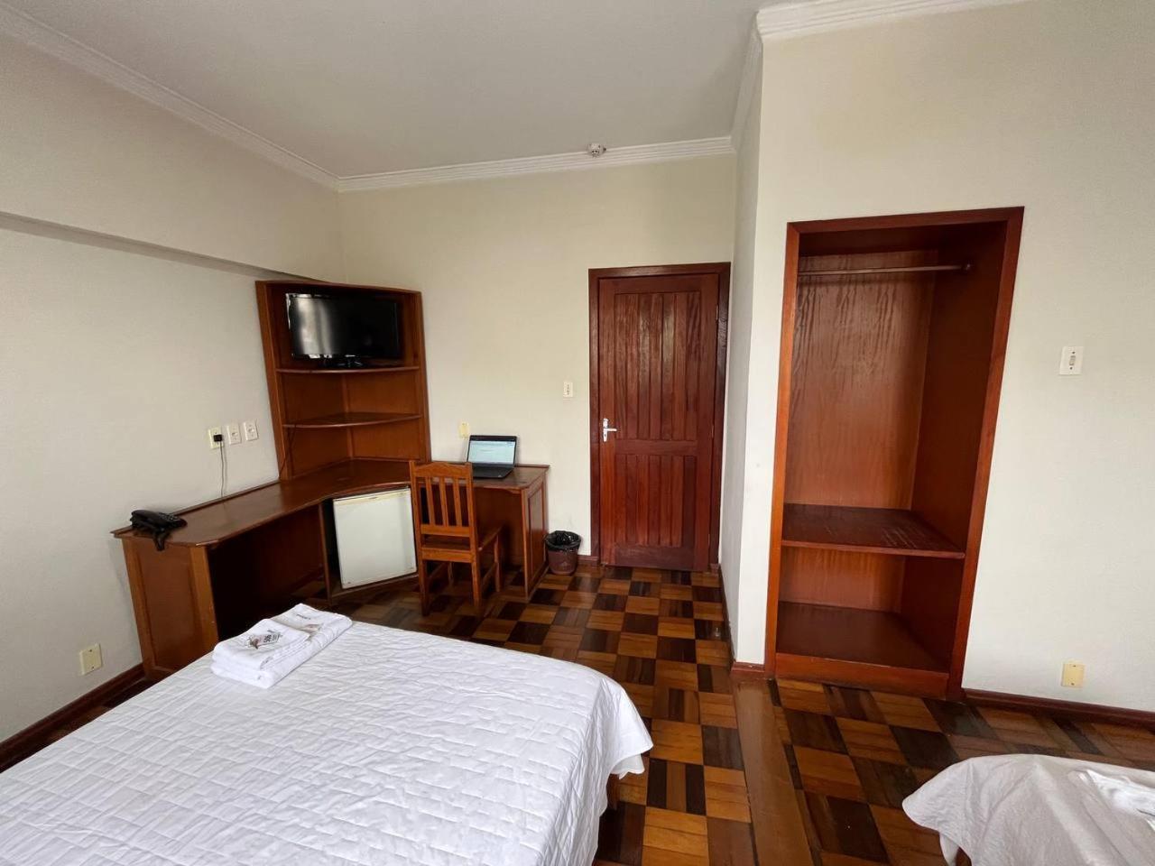 Acomodare Hotel- Sob Nova Direcao Тубаран Экстерьер фото