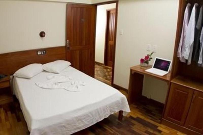 Acomodare Hotel- Sob Nova Direcao Тубаран Экстерьер фото